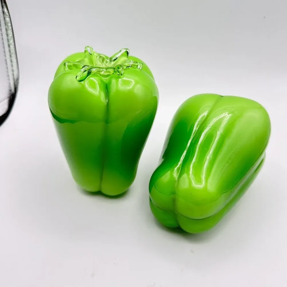X2 Vintage Hand Blown Art Glass Green Pepper Kitchen Decor Vegetable Kitsch - Picture 3 of 4